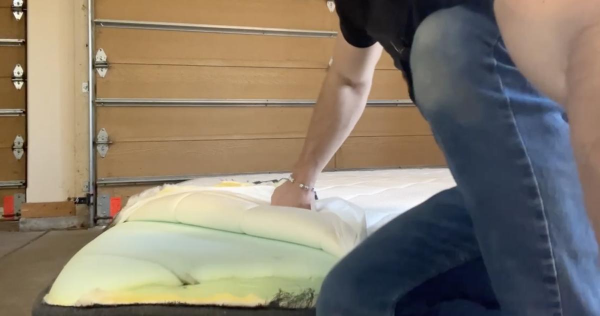 Extra firm side has no comfort layers