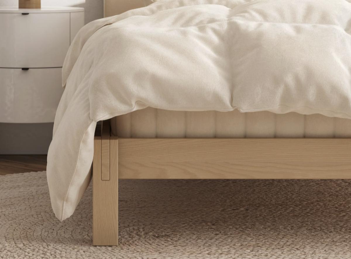 Madison Bed corner joinery detail