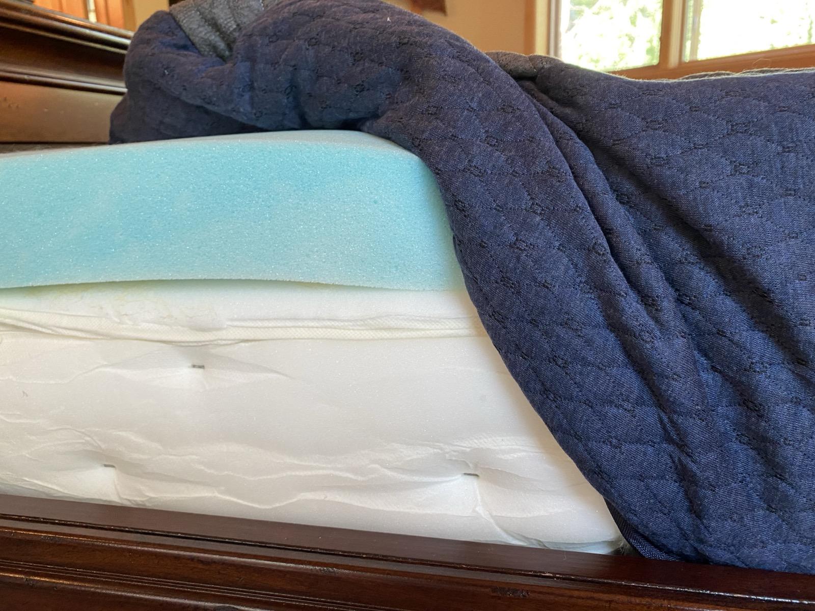 Dreamfoam Essential layers exposed in teardown