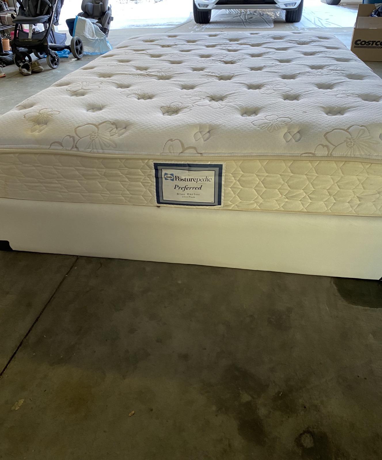 Body impressions in mattress